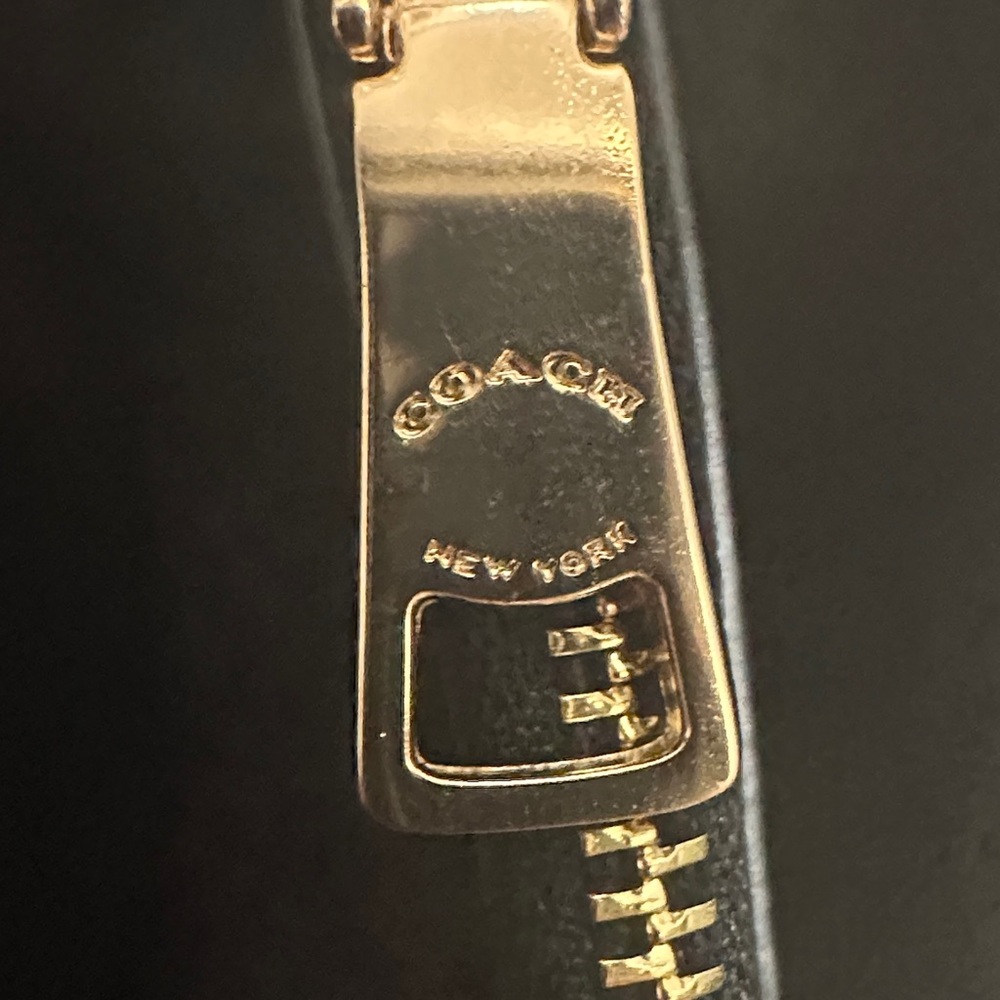 Coach Mollie Tote 25 C4259 in Brown and Black Signature Pattern - Picture 14 of 15